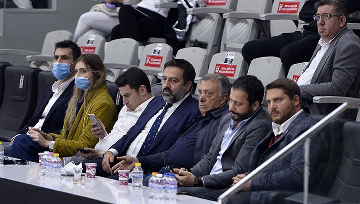 Başkanımız Ahmet Nur Çebi, Beşiktaş Icrypex Erkek Basketbol Takımımızın Maçını İzledi