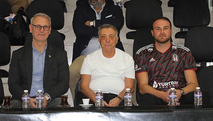 Başkanımız Ahmet Nur Çebi, Beşiktaş Yurtbay Seramik Takımımızın Maçını İzledi
