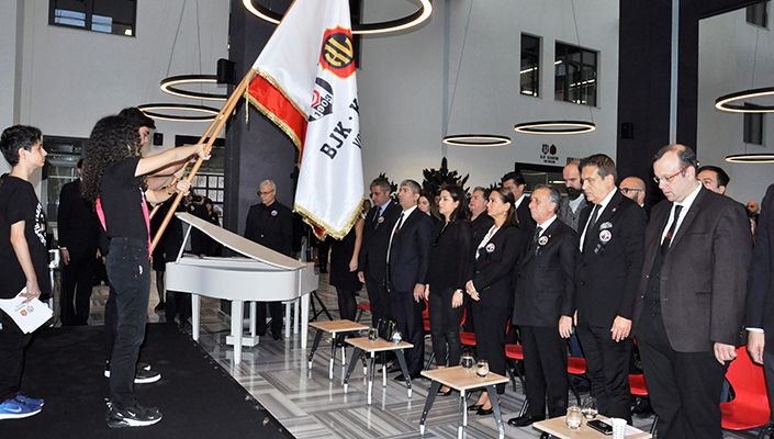 Başkanımız Ahmet Nur Çebi, BJK KABATAŞ VAKFI Okulları’nda Düzenlenen Atatürk’ü Anma Törenine Katıldı