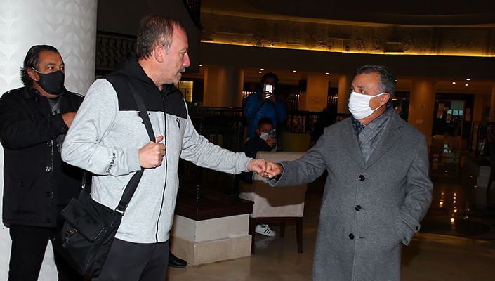 Başkanımız Ahmet Nur Çebi, Takımımıza Başarılar Diledi