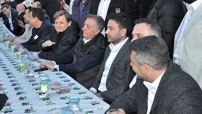 Başkanımız Ahmet Nur Çebi, Taraftarlarımızla İftarda Buluştu