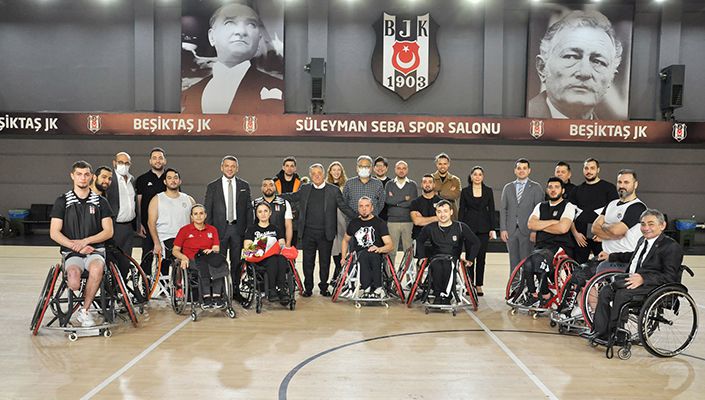 Başkanımız Ahmet Nur Çebi, Tekerlekli Sandalye Basketbol Takımımızla Buluştu