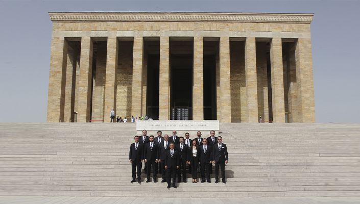 Başkanımız Ahmet Nur Çebi ve Yönetim Kurulu Üyelerimizden Anıtkabir Ziyareti