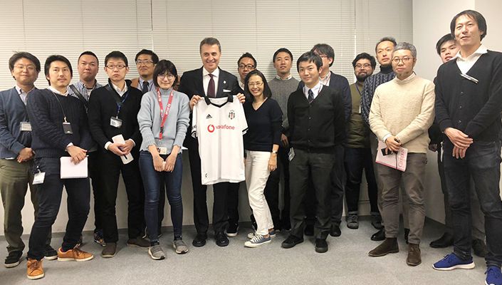 Başkanımız Fikret Orman, Japonya’da Basın Mensuplarıyla Bir Araya Geldi