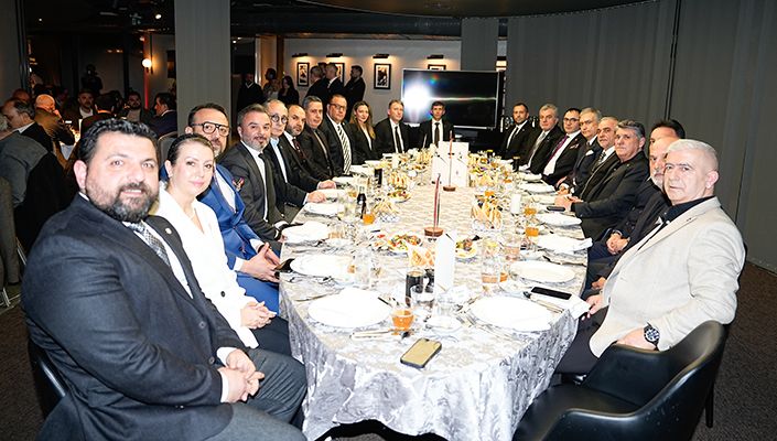 Başkanımız Serdal Adalı, Beşiktaş Derneklerinin Başkanlarıyla İftarda Buluştu