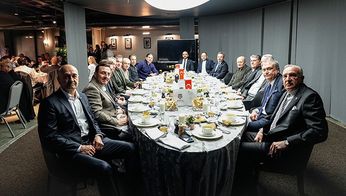 Başkanımız Serdal Adalı, Eski Sporcularımızla İftarda Buluştu