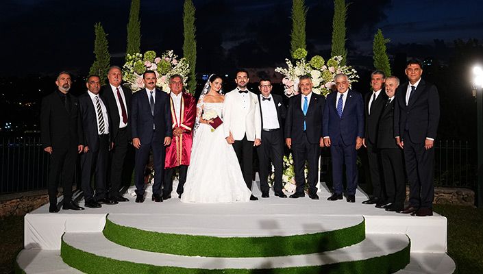 Başkanımız Serdal Adalı, Eski Yönetim Kurulu Üyemiz Erdal Torunoğulları’nın Kızının Nikah Törenine Katıldı