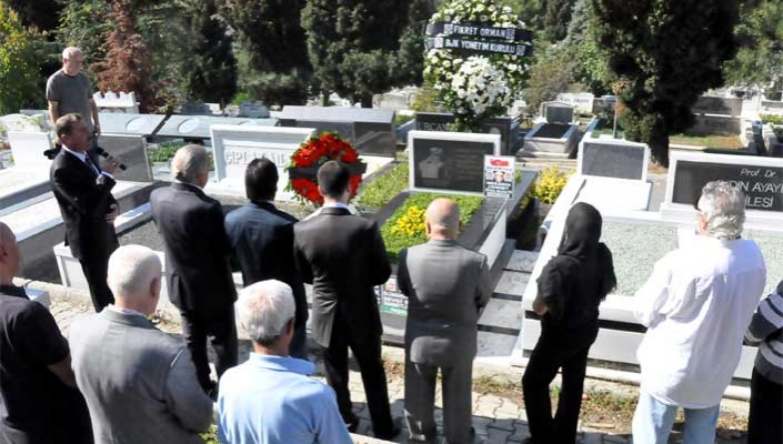Kazım Kanat’ı Andık