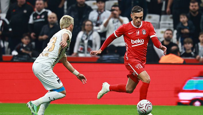Beşiktaş:0 Başakşehir FK:0 (İlk Yarı Oynanıyor)