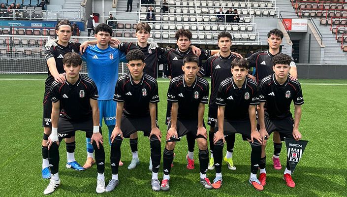 Beşiktaş:1 Fatih Karagümrük:3 (U-15)