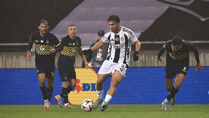 Beşiktaş:1 Maccabi Tel-Aviv:3 