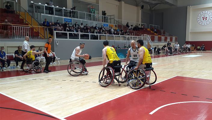 Beşiktaş:64 1907 Fenerbahçe Engelliler:68