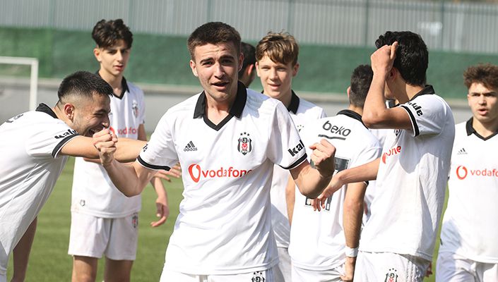 Beşiktaş:2 Balıkesirspor Baltok:1 (U-16)