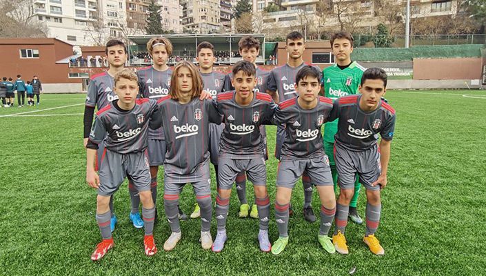 Beşiktaş:3 Ümraniyespor:1 (U-14 Hazırlık Maçı)