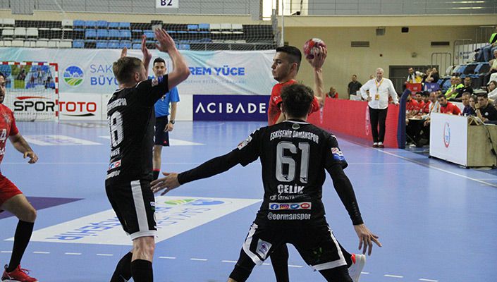 Beşiktaş:36 Eskişehir Ormanspor:28  
