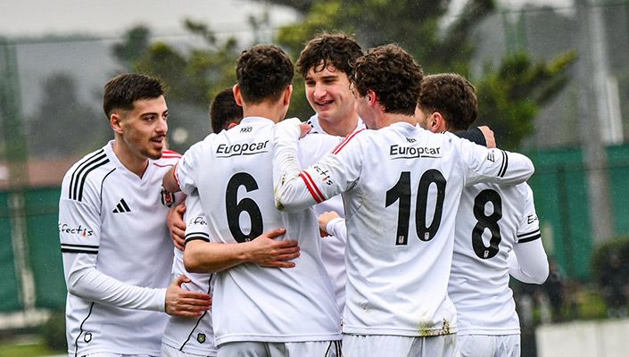 Beşiktaş:4 Corendon Alanyaspor:0 (U-19)