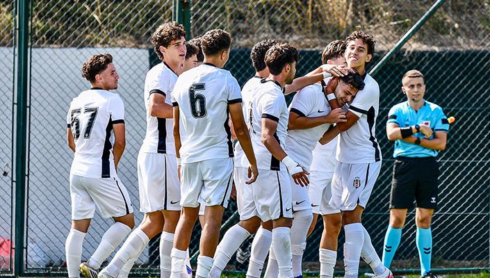 Beşiktaş:4 Eyüpspor:2 (U-19)