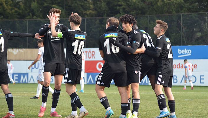Beşiktaş:4 Fraport-TAV Antalyaspor:0 (U-19)