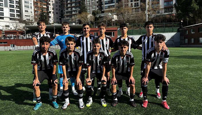 Beşiktaş:4 ikas Eyüpspor:0 (U-14)