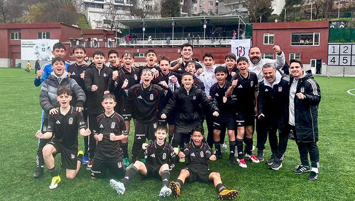 Beşiktaş:5 Esenler Erokspor:2 (U-13)