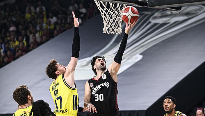 Beşiktaş:59 Fenerbahçe Tarfin:72