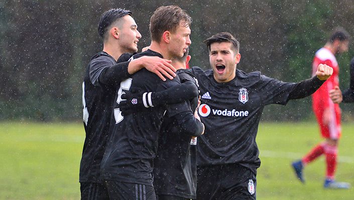 Beşiktaş:6 D. G. Sivasspor:0 (U-19)