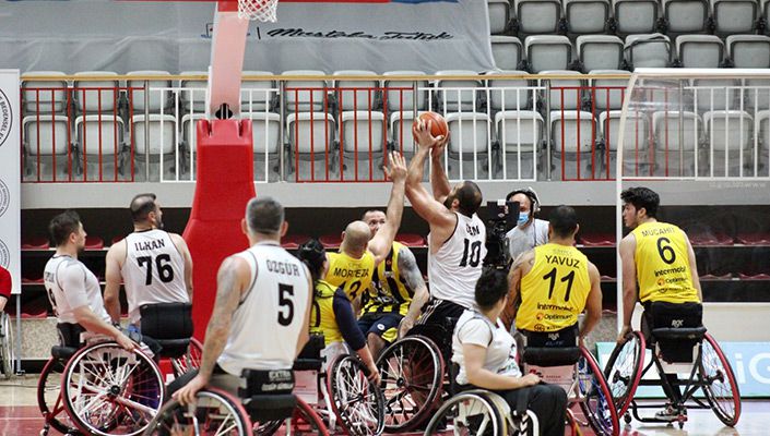 Beşiktaş:67 1907 Fenerbahçe:62