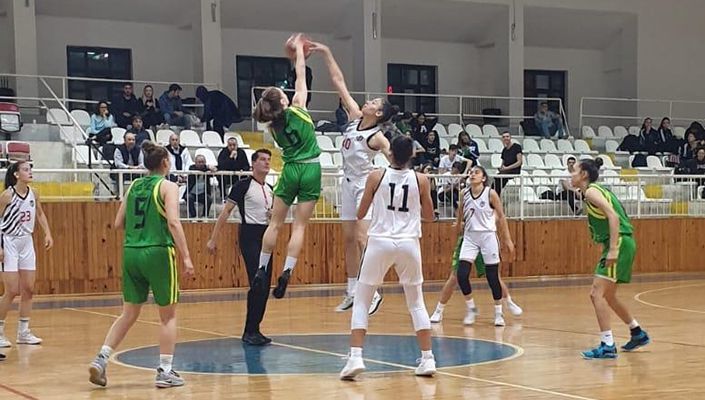 Beşiktaş:71 İstanbul Üni. SK:61 (U-18 Kız)
