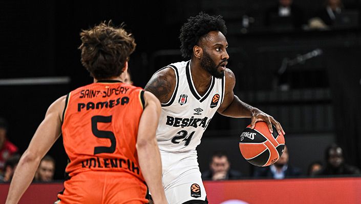 Beşiktaş:94 Valencia Basket:96