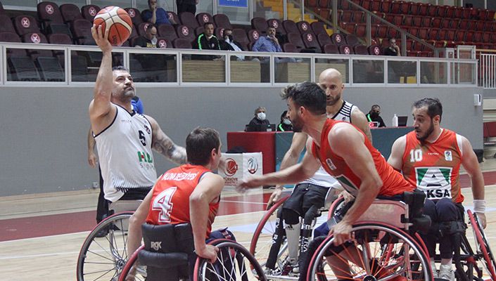 Beşiktaş:96 Yalova Ortapedikler:54