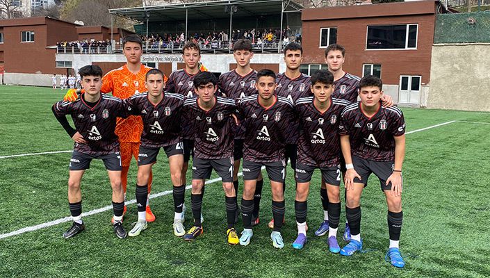Beşiktaş Artaş:4 Kasımpaşa:0 (U-15)