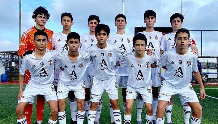 İstanbulspor A.Ş.:0 Beşiktaş:4 (U-14)