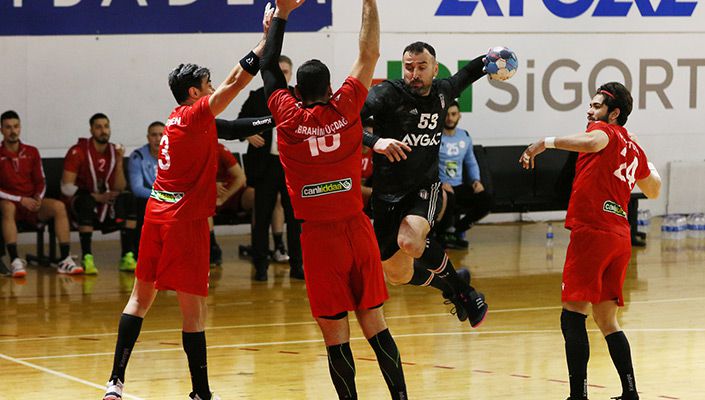 Beşiktaş Aygaz:33 Spor Toto SK:28