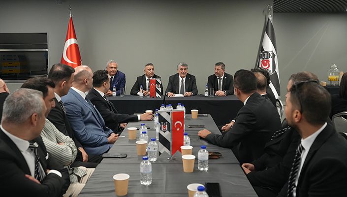 Beşiktaş Derneklerinin Başkanları ile Üyelerinden Başkanımız Serdal Adalı’ya Ziyaret