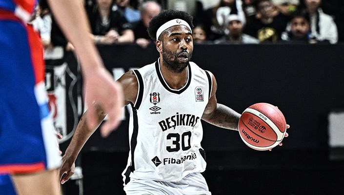Beşiktaş Fibabanka:87 Anadolu Efes:70