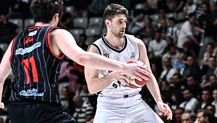 Beşiktaş Fibabanka:82 Manisa Basket Divissa:80