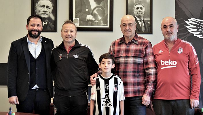 Beşiktaş Futbol Akademi, Genç Sporcu Yusuf Eymen Çarkçı'yı Kadrosuna Dahil Etti