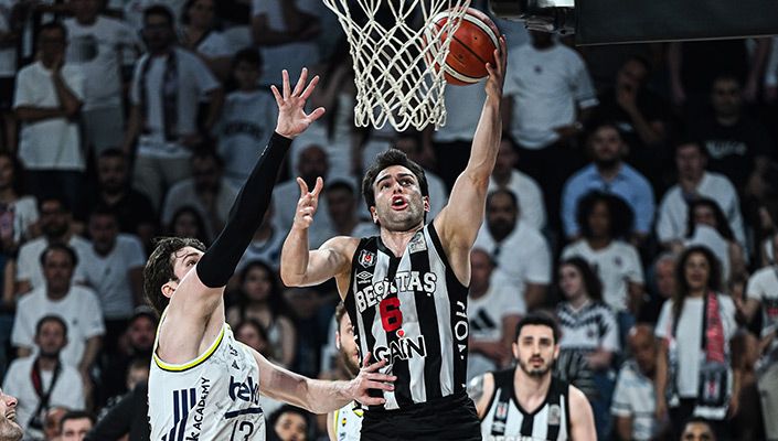 Beşiktaş GAİN:71 Fenerbahçe Beko:82