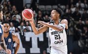 Late surge lifts Beşiktaş GAİN over Anadolu Efes 
