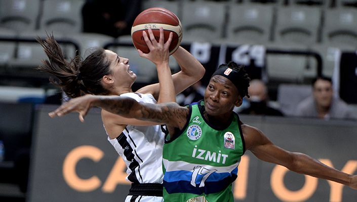 Beşiktaş HDI Sigorta:74 İzmit Bld. Spor:95