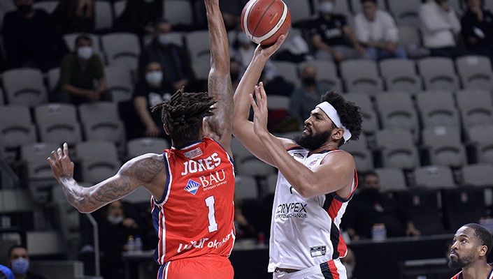 Beşiktaş Icrypex:82 Bahçeşehir Koleji:69