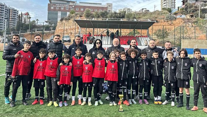Beşiktaş JK Bölgesel Futbol Okulları Turnuvaları Samsun, Adana ve Antalya’da Düzenlendi