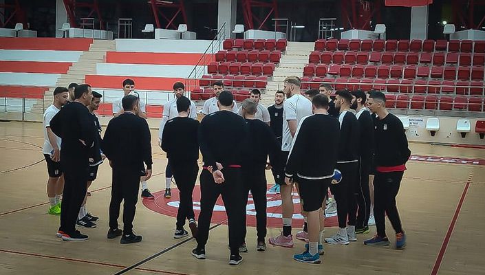 Beşiktaş Safi Çimento Hentbol Takımımız, Kamp Çalışmaları İçin Romanya’ya Gitti