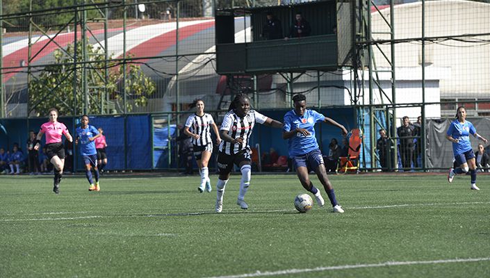 Beşiktaş Vodafone:2 Hakkarigücü Spor:2