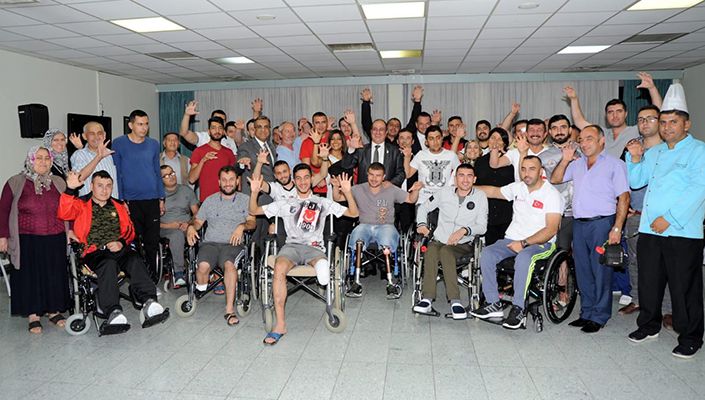 Beşiktaş’lı Girişimci İşadamları ve Kadınları Derneği’nden Gazilerimize Ziyaret