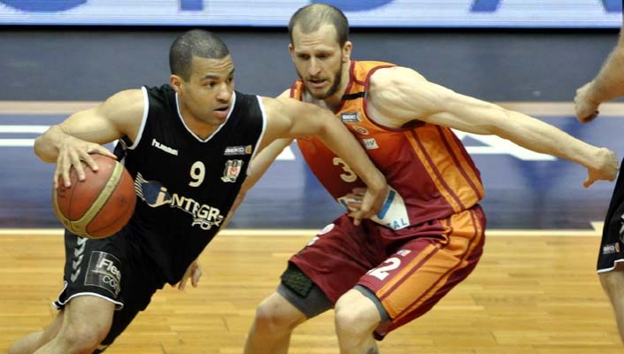 Beşiktaş İntegral Forex:64 Galatasaray LH:66