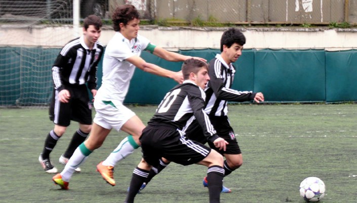 Beşiktaş:1  Bursaspor:1  (U-16)