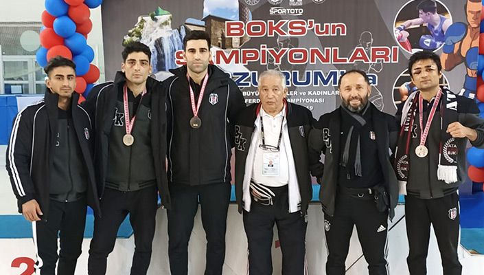 Boks Takımımızdan İki İkincilik Bir Üçüncülük