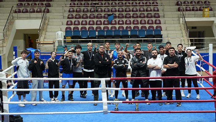 Boks Takımımızın Sporcularından On Altın Üç Gümüş ve İki Bronz Madalya