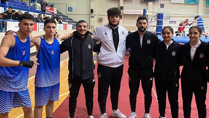 Boksörlerimiz, Genç Erkekler ve Kadınlar İstanbul Boks Şampiyonası’nda Finale Yükseldi